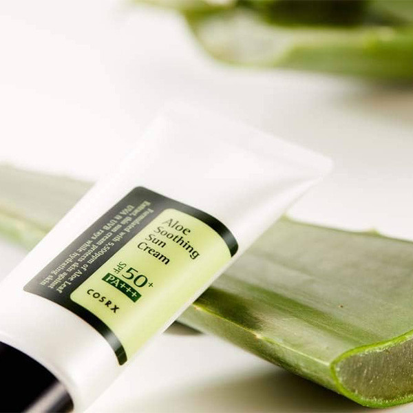 کرم ضد آفتاب بیرنگ آلوئه ورا کوزارکس Cosrx Aloe Soothing Sun Cream Spf 50