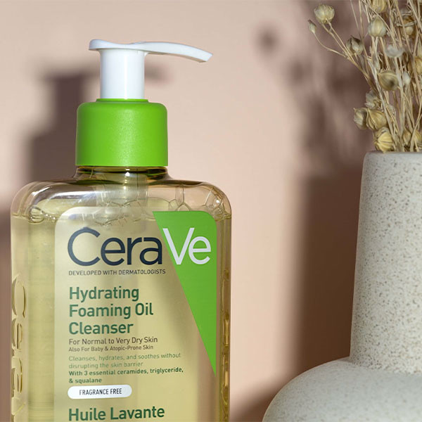ژل شوینده روغنی پوست خیلی خشک سراوی Cerave Hydrating Foaming Oil Cleanser
